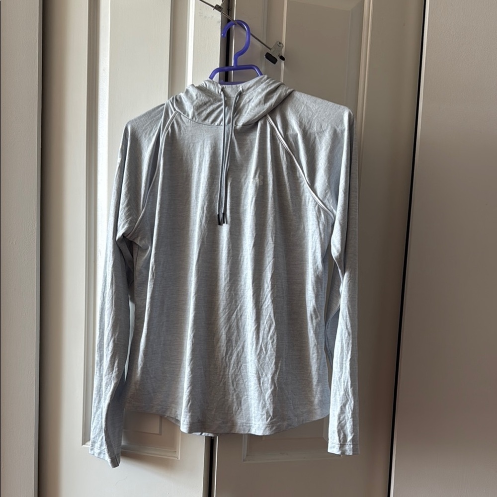 Under Armour Gray Long Sleeve Tee